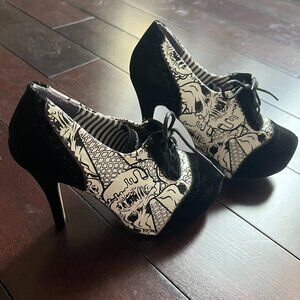Iron Fist Burlesque Goth Pin Up I Scream Platform Lace Up Stiletto(Size 7.5/38)